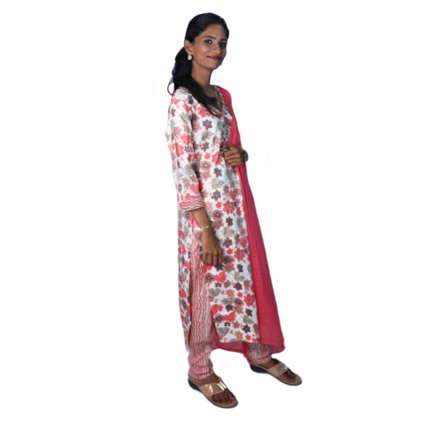 Kurti With Dupatta & Bottomwear