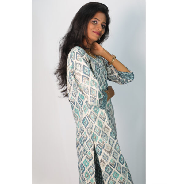 Ethnic Wear Kurta Set
